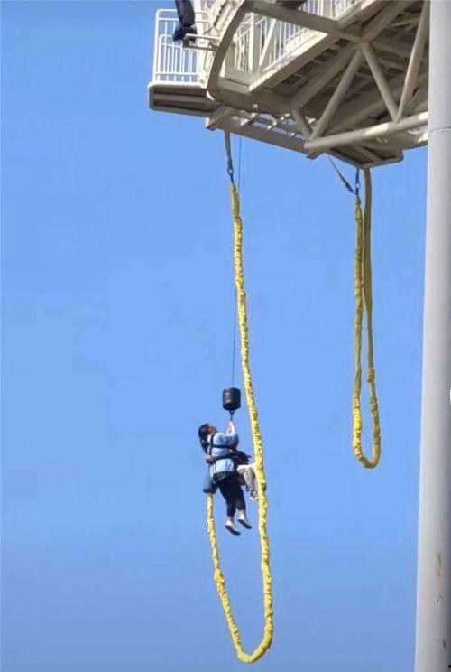 蹦极视频成人,勇敢一跃，见证人生飞跃